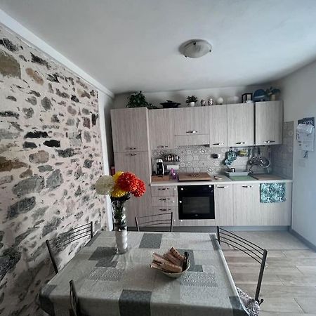 La Casa Del Sole Villa Империа Екстериор снимка
